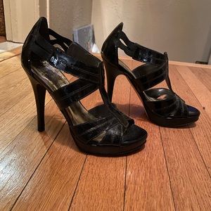 Stuart Weitzman black heels